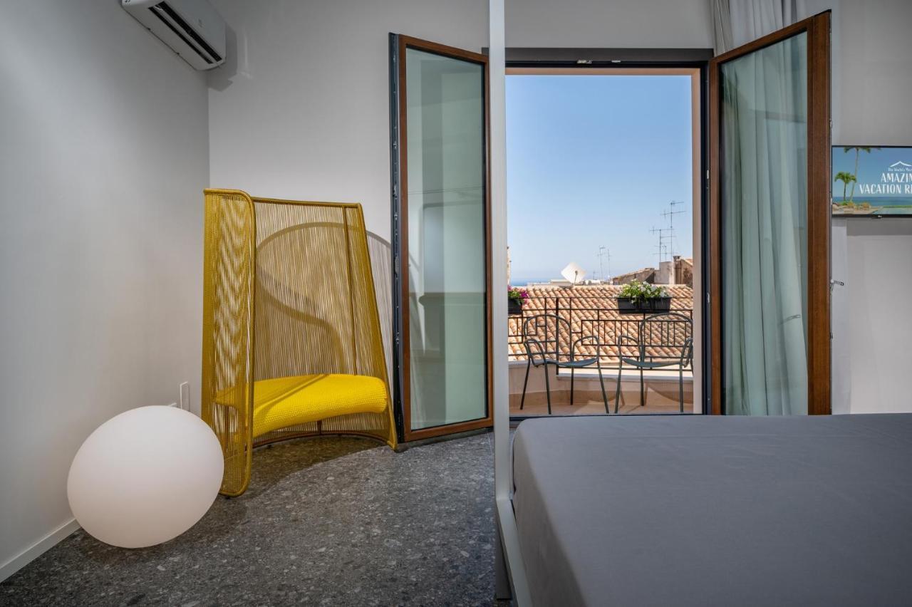 Bed 10.5 - Design Suite Castellammare del Golfo Exterior foto